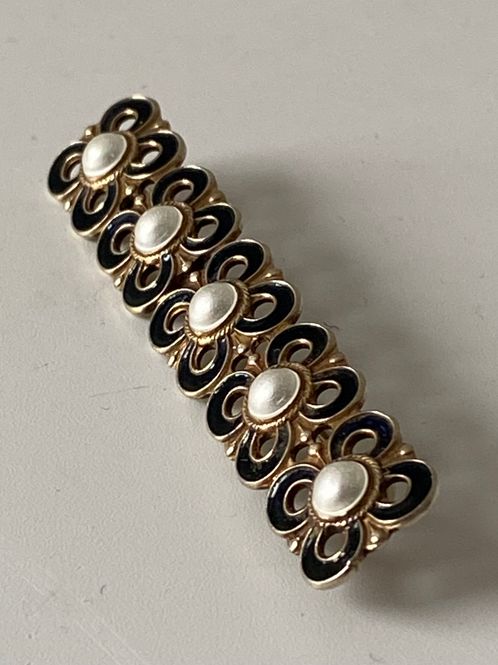 Hovedbilde Brosje  forgylt sølv og emalje D-A