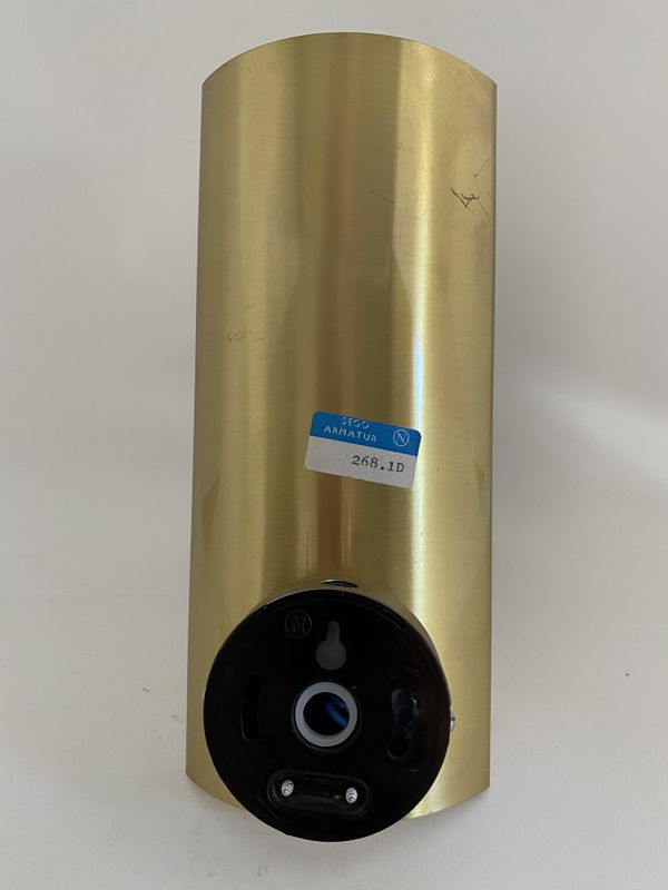 Vegglampe i messing og glass