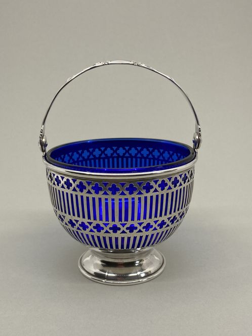 Hovedbilde Sølvkurv  med koboltblå glassinnsats 