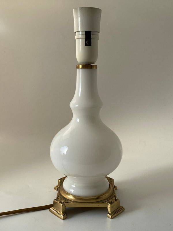 Høvik bordlampe glass og messing 