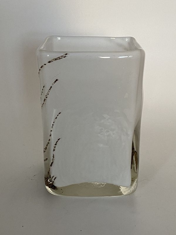 Firkantet vase  PLUS Benny Motzfeldt 