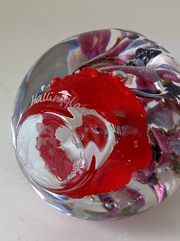 Dråpeformet brevpresse Hallingglass 