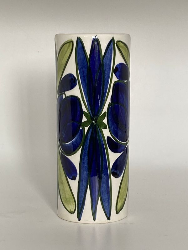 Sylinderformet vase Inger Waage 