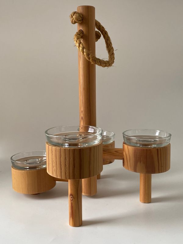 Lysestake i furu og glass Johan Gulbrandsrød 