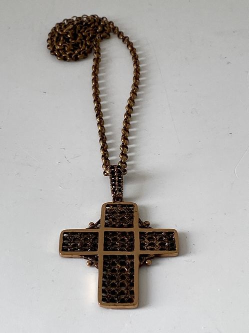 Hovedbilde Bronsekors med kjede Knut Paulsen 