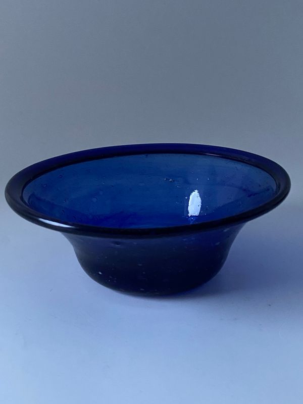 Koboltblå kunstglass romersk stil 