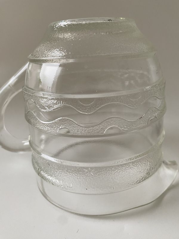 Mugge pressglass Hadeland